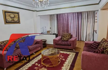 Apartment - 3 Bedrooms - 2 Bathrooms for rent in Mohamed Tawfik Diab St. - 6th Zone - Nasr City - Cairo