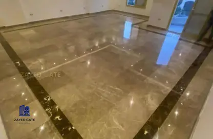 Apartment - 4 Bedrooms - 3 Bathrooms for sale in Al Khamayel city - Sheikh Zayed Compounds - Sheikh Zayed City - Giza