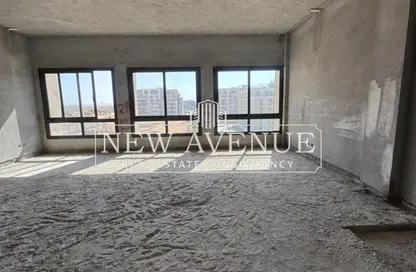 مساحات مكتبية - استوديو - 2 حمامات للايجار في ديستريكت 5 - كمبوندات التجمع الخامس - التجمع الخامس - مدينة القاهرة الجديدة - القاهرة