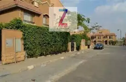 Villa - 4 Bedrooms - 4 Bathrooms for sale in Mena Residence - South Investors Area - New Cairo City - Cairo
