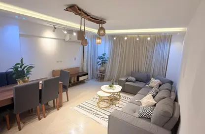 Apartment - 2 Bedrooms - 1 Bathroom for rent in El Rehab Extension - Al Rehab - New Cairo City - Cairo
