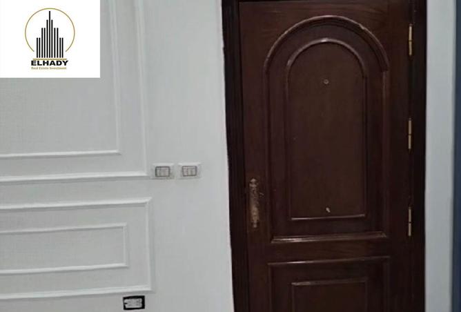 8041027 - Property Image 3
