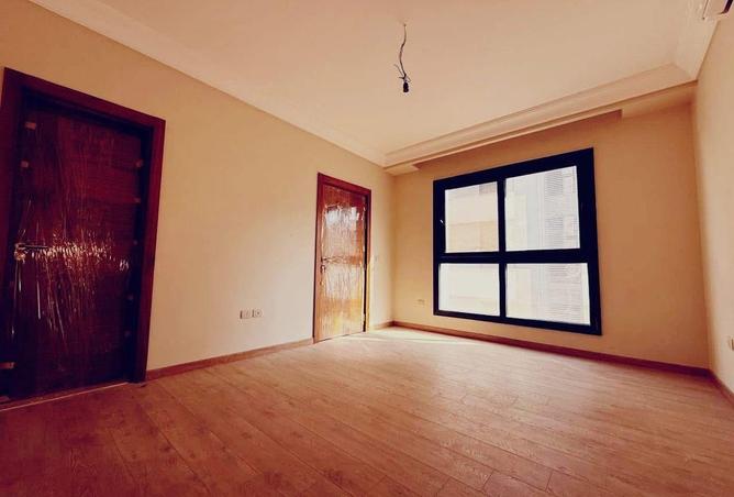 8269318 - Property Image 3