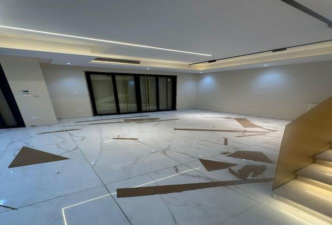 8303592 - Property Main Image