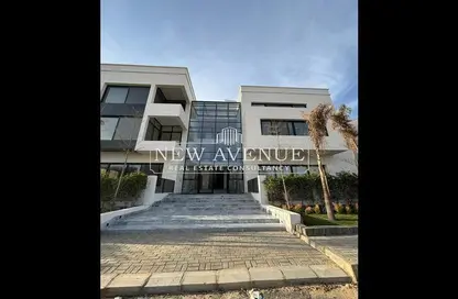Apartment - 2 Bedrooms - 3 Bathrooms for sale in West Golf - El Katameya Compounds - El Katameya - New Cairo City - Cairo