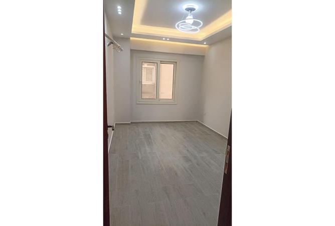 8285307 - Property Image 3