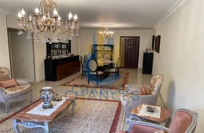 شقة - 3 غرف نوم - 3 حمامات للبيع في الشطر الثالث عشر - زهراء المعادي - حي المعادي - القاهرة