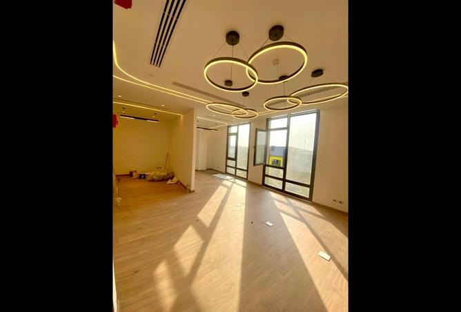 8335354 - Property Image 2