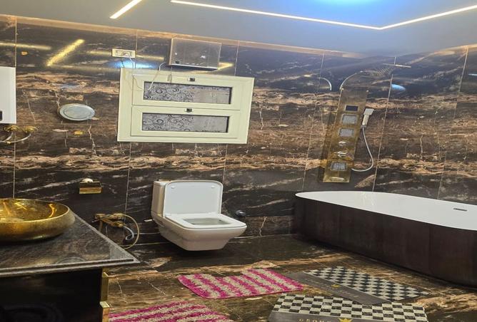 8369205 - Property Image 2