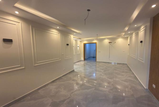 8166715 - Property Main Image