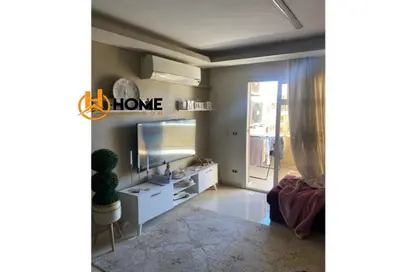 Apartment - 2 Bedrooms - 2 Bathrooms for sale in Madinaty - Cairo