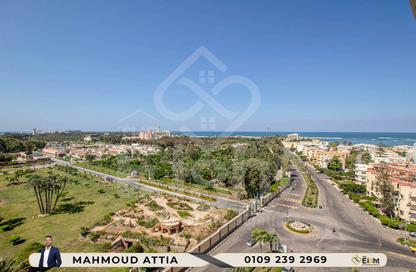 Apartment - 3 Bedrooms - 3 Bathrooms for sale in Corniche Al Maamoura - Al Maamoura - Hay Than El Montazah - Alexandria