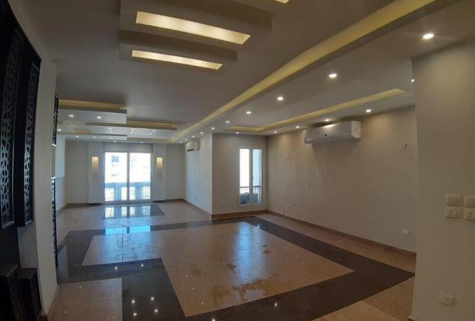 8054215 - Property Main Image