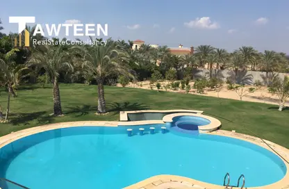Villa - 5 Bedrooms - 4 Bathrooms for sale in Al Mansoureya - Hay El Haram - Giza