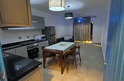 Chalet - 2 Bedrooms - 2 Bathrooms for rent in Mountain View - Ras Al Hekma - North Coast