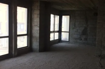 دوبلكس - 3 غرف نوم - 3 حمامات للبيع في 6 ويست - بيفرلي هيلز - كمبوندات الشيخ زايد - الشيخ زايد - الجيزة