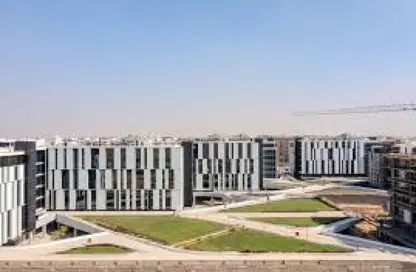 Office Space - Studio - 2 Bathrooms for rent in Hyde Park Business District Mall - South Teseen St. - The 5th Settlement - New Cairo City - Cairo