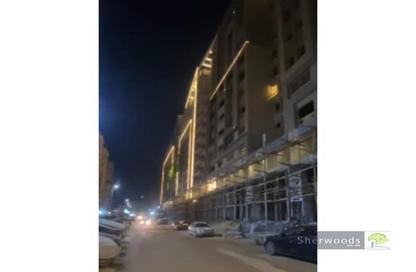محل تجاري - استوديو - 1 حمام للبيع في نكست بوينت - الهضبة الوسطي - المقطم - القاهرة