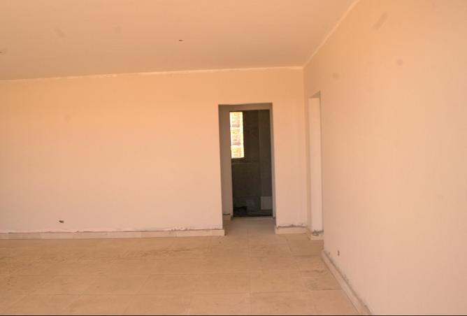 8192531 - Property Image 2