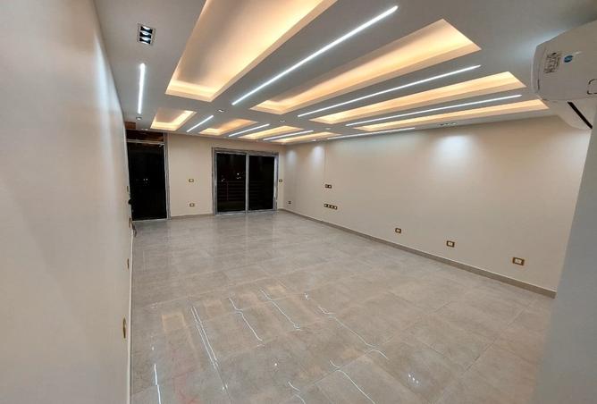 8405407 - Property Main Image