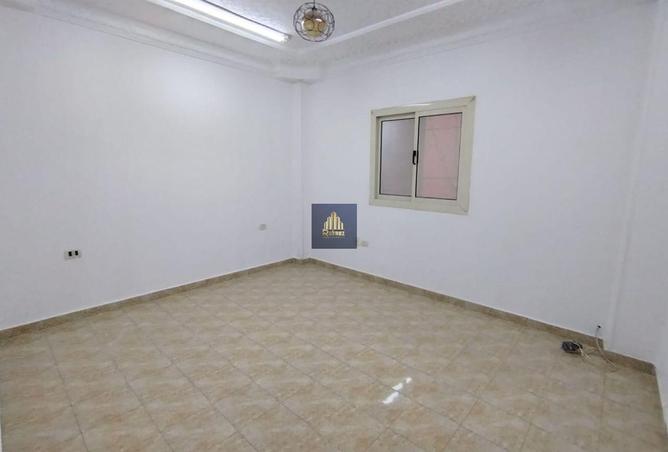 8128776 - Property Main Image