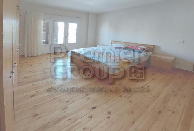 7992395 - Property Image 2