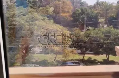 Apartment - 5 Bedrooms - 2 Bathrooms for sale in Nehro St. - Roxy - Heliopolis - Masr El Gedida - Cairo