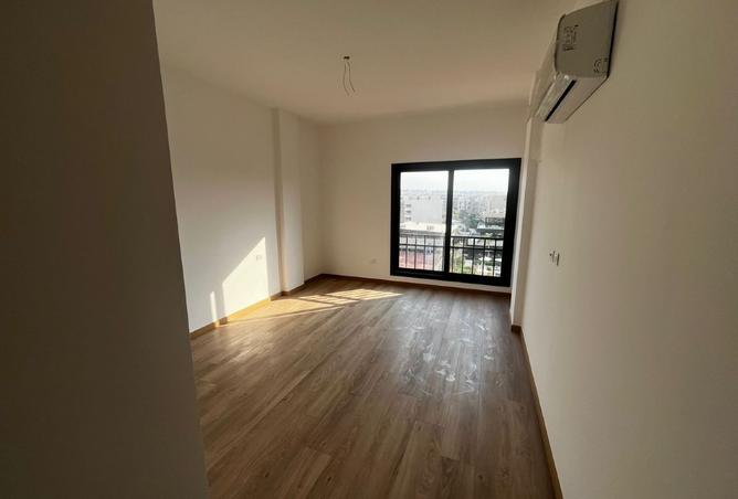 7988370 - Property Image 2