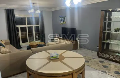 شقة - 3 غرف نوم - 2 حمامات للايجار في مدينتي - القاهرة