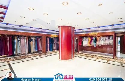 محل تجاري - استوديو - 2 حمامات للبيع في بولكلي - حي شرق - الاسكندرية