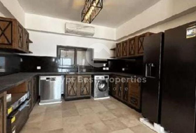 8343467 - Property Image 2