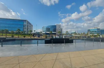 مساحات مكتبية - استوديو - 6 حمامات للايجار في القرية الذكية - طريق مصر اسكندرية الصحراوي - مدينة 6 أكتوبر - الجيزة