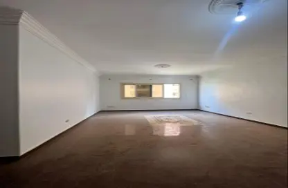 Apartment - 2 Bedrooms - 2 Bathrooms for rent in Al Mostathmir El Saghir - 10th District - Sheikh Zayed City - Giza