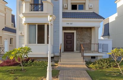 Villa - 4 Bedrooms - 5 Bathrooms for sale in Mountain View October Park - 6th District - 6 October City - Giza