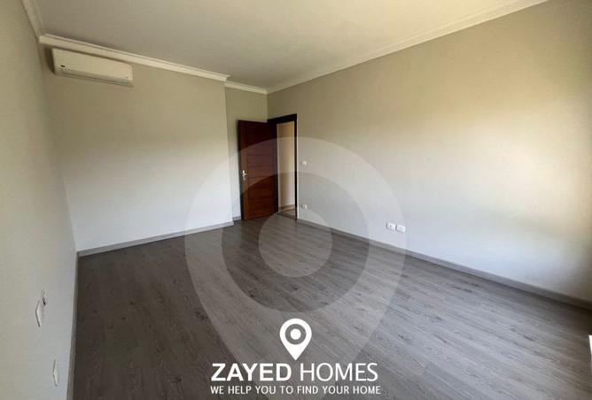 8018007 - Property Image 2
