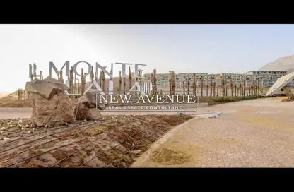 Chalet - 3 Bedrooms - 2 Bathrooms for sale in IL Monte Galala - Al Ain Al Sokhna - Suez