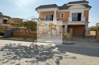 Villa - 4 Bedrooms - 3 Bathrooms for sale in Layan Residence - 5th Settlement Compounds - The 5th Settlement - New Cairo City - Cairo