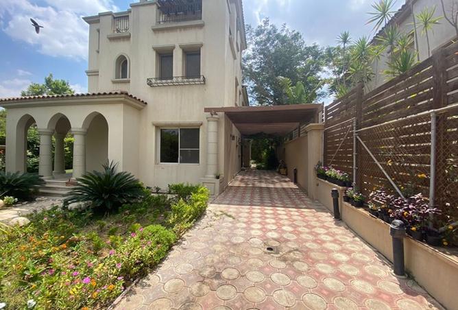 8153995 - Property Image 3