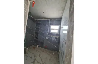 Apartment - 3 Bedrooms - 2 Bathrooms for sale in Doctor Samira Moussa St. - 5th District - Obour City - Qalyubia