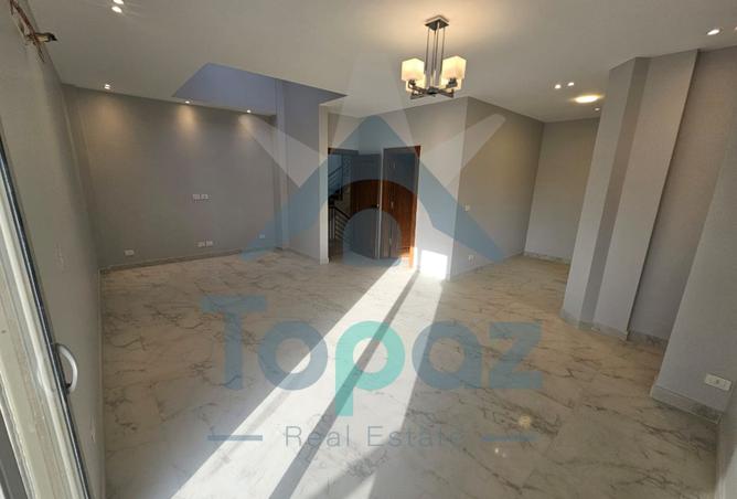 8293740 - صورة العقار 2