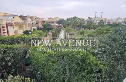 Villa - 5 Bedrooms - 4 Bathrooms for sale in Fleur De Ville - South Investors Area - New Cairo City - Cairo