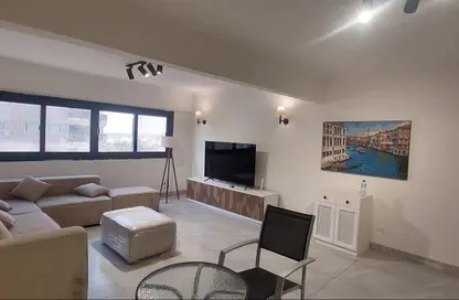 شقة - 2 غرف نوم - 1 حمام للايجار في شارع القنال - المعادي - حي المعادي - القاهرة