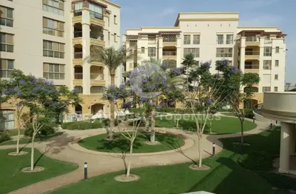 شقة - 3 غرف نوم - 3 حمامات للبيع في سيراس - اب تاون كايرو - المقطم - القاهرة