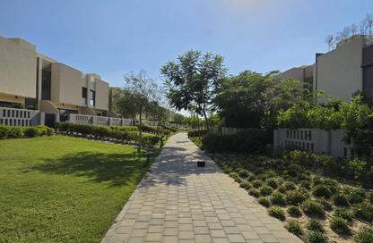 Apartment - 2 Bedrooms - 2 Bathrooms for sale in Al Burouj Compound - El Shorouk Compounds - Shorouk City - Cairo