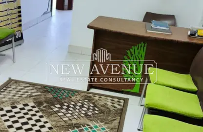 Clinic - Studio - 1 Bathroom for sale in Emtedad Makram Ebeid St. - Masaken Al Mohandesin - Nasr City - Cairo