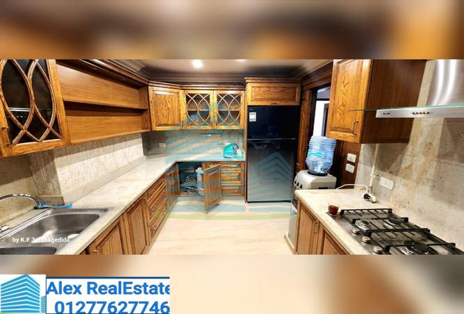 7989460 - Property Image 3