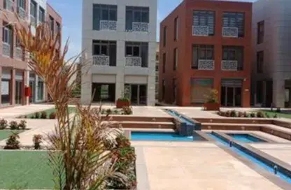 Restaurant - Studio - 2 Bathrooms for rent in The Courtyard - 12th District - Sheikh Zayed City - Giza