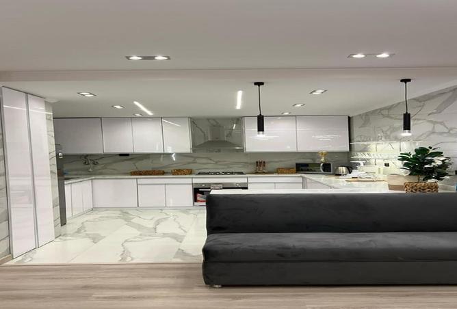 8406841 - Property Image 2