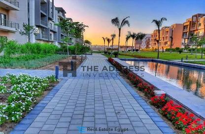 Apartment - 2 Bedrooms - 2 Bathrooms for sale in Fifth Square - The 5th Settlement - New Cairo City - Cairo