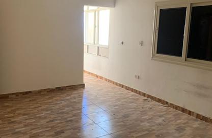 شقة - 3 غرف نوم - 2 حمامات للايجار في عمارات النرجس - النرجس - مدينة القاهرة الجديدة - القاهرة